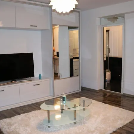Marisole Apartment