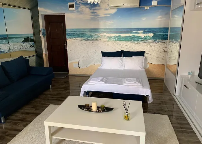 Marisole كونستانتا